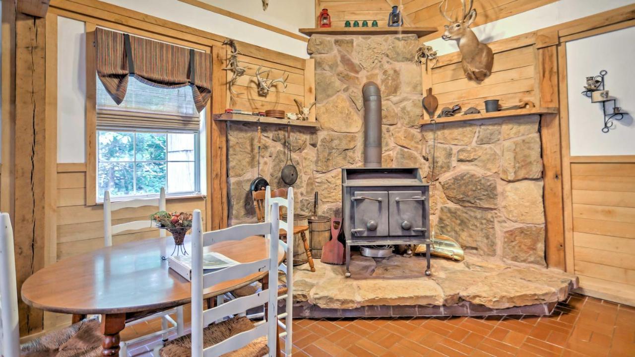 Rustic Taswell Cabin Grill And Walk To Patoka Lake! Extérieur photo